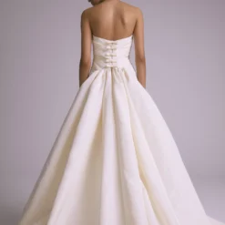 Este -Bridal Shop Amsale Bridal ESTE A818 SilkFaille Strapless RuchedBodice ScallopEdge Train ColumnGown Mood3 scaled