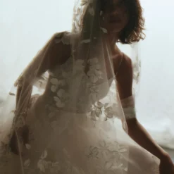 AVM751 - Hand Painted Veil